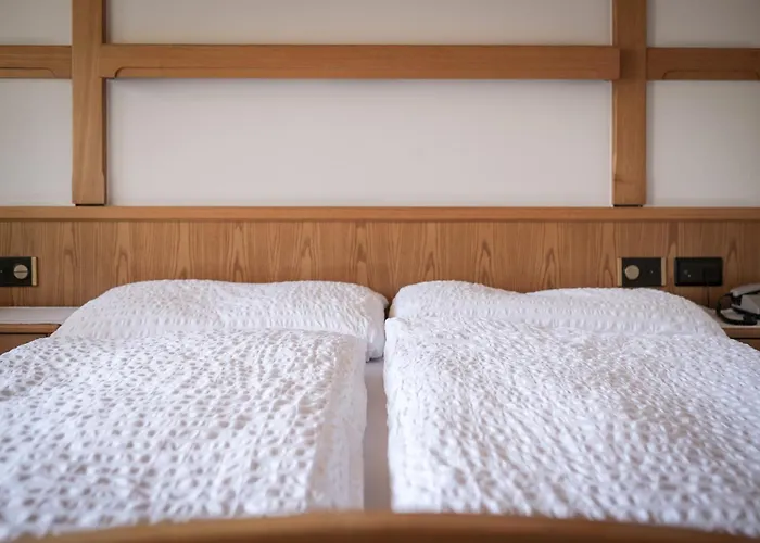Hotel Parnass 3*